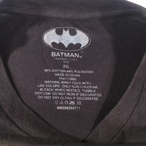 DC Batman Short Sleeve Graphic Casual Crew Neck T Shirt Mens Size 2XL Black - Picture 3 of 9